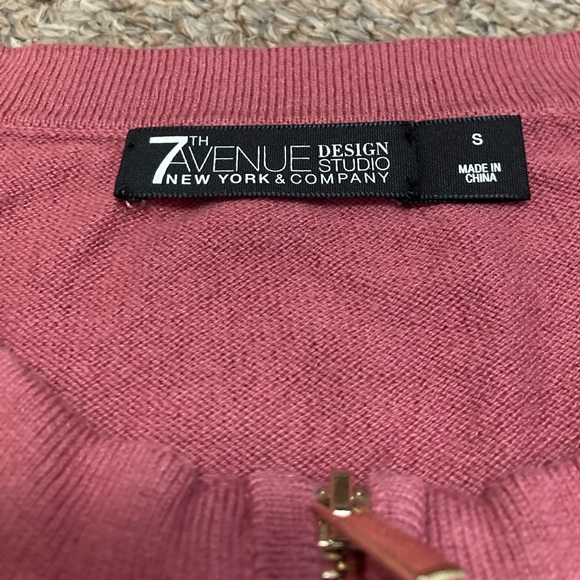 7th Avenue Design Studio Size Small Full Zip Sweater Rose Color - Picture 4 of 6